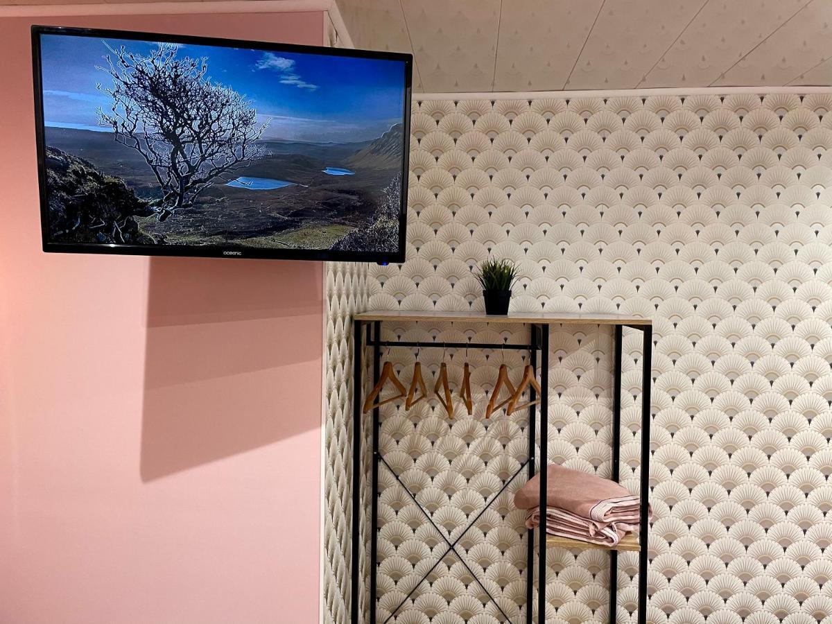 Capstay Color Valenciennes & Netflix Trith-Saint-Leger Eksteriør bilde