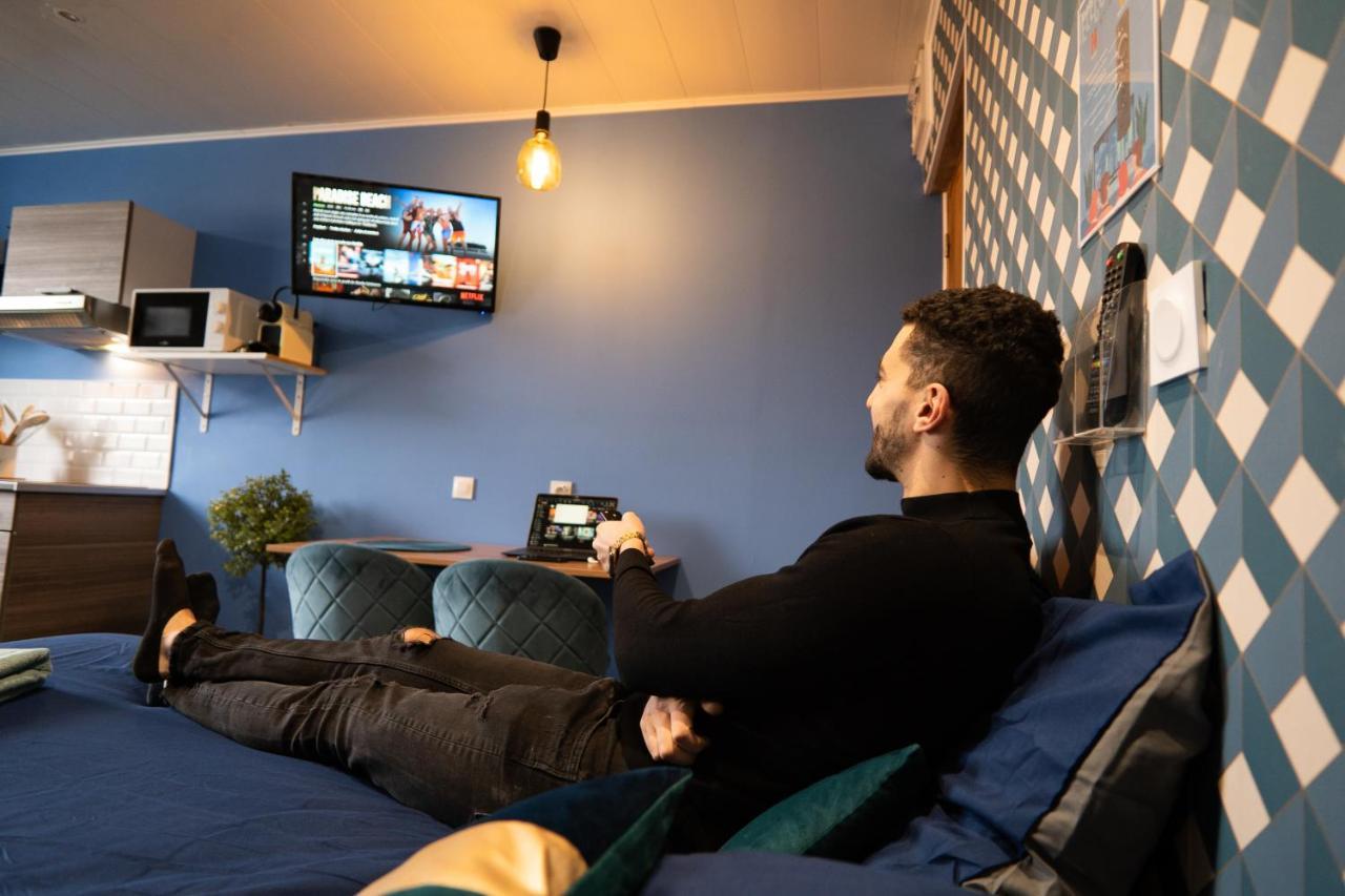 Capstay Color Valenciennes & Netflix Trith-Saint-Leger Eksteriør bilde